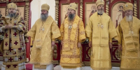 Глава Приморской митрополии принял участие в престольных торжествах в Троице-Владимирском соборе г. Новосибирска - Владивостокская епархия