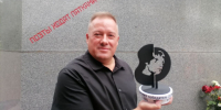 Омский поэт Дмитрий Юферов победил на поэтическом слэме в Новосибирске - 12 канал