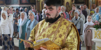 Божественная Литургия в храме Новомучеников и исповедников Белгородских - Губкинская епархия