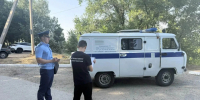 Судно "Омега" опрокинулось в Астраханской области, пропал один человек - Комсомольская Правда
