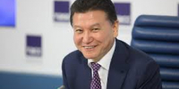 Почему Илюмжинов снял свою кандидатуру с выборов президента ФИДЕ? - Спорт уик-энд