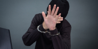 19-летний житель Приморья обманом забрал 5,5 млн рублей у трех бабушек на Сахалине - CitySakh.Ru