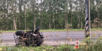 На трассе Архангельск-Северодвинск водитель квадроцикла наехал на световую опору и перевернулся - Tv29.Ru
