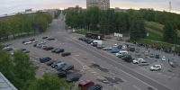 КПП близ Нарвы не вмещает желающих попасть в Россию граждан Эстонии - Газета Знамя труда