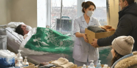 Югорчан просят помочь добровольцам, ухаживающим за бойцами, расходными материалами - РИЦ Югра