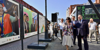 Фотовыставка о Всемирных фестивалях молодежи открылась в центре Екатеринбурга - Информационный портал Свердловской области