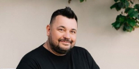 «Было весело»: Сергей Жуков устроил свидание со своим двойником-таксистом - РТВ-Подмосковье