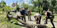 В Новочеркасске продолжаются работы по восстановлению города после урагана - Газета Новочеркасские ведомости