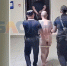 Неадекватный нудист пометил все двери в одном из ЖК Ростова - Bloknot-Rostov.Ru