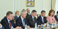 Калужская делегация обсудила с заместителем Премьер-министра Республики Беларусь Александром Тереховым дальнейшее развитие торговли и промышленной кооперации - Законодательное Собрание