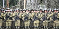Владимир Путин увеличил численность военных в стране: с чем это связано - ИА Версия-Саратов