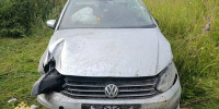 Volkswagen Polo улетел в кювет на подъезде к Урено-Карлинскому - Ulyanovsk.Express