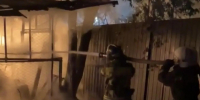 В Туве огнеборцы ликвидировали ночной пожар в центре столицы - МЧС Республики Тыва
