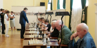 Выдающийся гроссмейстер Сергей Карякин провёл сеанс одновременной игры в Черняховске - Калининградская ГТРК