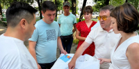 На территории парка реализуют проект благоустройства по программе «Формирование комфортной городской среды». Фото: Кирилл Григорьев. - Красное Знамя