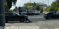 ДТП на перекрестке парализовало улицы Яковлева и Пушкина в Томске - ГТРК Томск