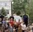 В рамках комплексного мероприятия «Безопасная дорога на Юг» и масштабной акции «Лето. Дети. Безопасность» сотрудники Госавтоинспекции посетили МБДОУ «Золотой ключик» в г. Волгодонске, где провели акцию «Засветись на дороге» - Волгодонской район
