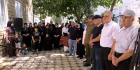 В Дербенте открыли мемориальную доску герою СВО Тимуру Джабраилову - Администрация г. Дербент