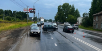 В Сыктывкаре пенсионер на Skoda при развороте врезался в ВАЗ, пострадала пассажирка иномарки - ИА Комиинформ