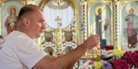В День памяти святого равноапостольного князя Владимира, Крестителя Руси, активисты ЛДПР приняли участие в праздничном богослужении - ЛДПР