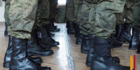Военкомы хватают мужчин на улицах и принудительно отправляют в зону СВО: воронежцам рассказали о новом фейке - РИА Воронеж