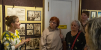 В Богородицком дворце-музее и парке провели экскурсию для членов реготделения Всероссийского общества глухих - Тульское музейное объединение