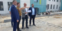 Врио губернатора Шуваев осмотрел строящиеся и ремонтируемые соцобъекты в Белгороде - БелПресса