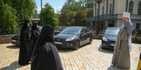 Женские монастыри Донбасса получили автомобили в День Крещения Руси - Донецк Медиа