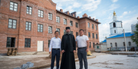Прошла рабочая встреча епископа Мефодия с руководителем исполнительного комитета АМР Айдаром Каюмовым - Альметьевская Епархия