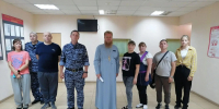 В Ужурской Росгвардии прошла встреча с настоятелем храма накануне Дня Крещения Руси - Епархия