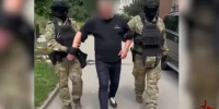 Сотрудники СОБР Росгвардии оказали силовую поддержку при задержании подозреваемых в осквернении мемориала на площади Героев в Липецке - Росгвардия
