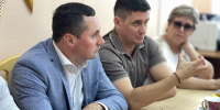 «Мы обязаны быть ближе к людям»: Вадим Деньгин встретился с жителями Средней Ахтубы - ЛДПР