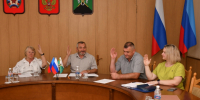 Состоялось заседание постоянной комиссии Совета депутатов по правовой политике и связям с общественностью - Администрация города Свердловска и Свердловского района