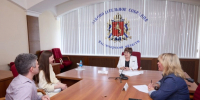 Развитие креативной экономики и поддержка многодетных семей: Ольга Хохлова обсудила новые социальные инициативы на личном приеме граждан - PRO Город Владимир