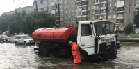 Дорожные службы дежурят на дорогах / Фото: мэрия Барнаула - ИА Амител