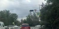 В Ростове на нескольких улицах пять суток не работают светофоры после урагана - DonDay.Ru