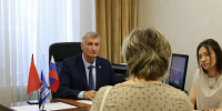 В общественной приемной Губернатора личный прием граждан провел первый заместитель Главы Новоусманского муниципального района Сергей Вишняков.. - Новоусманский муниципальный район