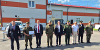 Ленобласть усилила подразделения МО РФ внедорожниками и пикапами - 47Channel.Ru
