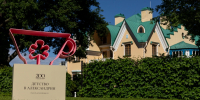 В парке Александрия появились фигуры из переработанного пластика - tvspb.ru - ТК Санкт-Петербург