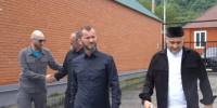 Министр образования и науки ЧР оценил ход подготовки к учебному году в школах сел Чишки и Вашендарой - ИА Грозный-информ