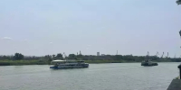 В Ново-Цимлянском водохранилище мужчину с ребенком едва не унесло течением - DonDay.Ru