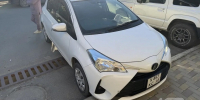 Неизвестный столкнулся с Toyota Vitz и скрылся с места ДТП в Южно-Сахалинске - News.Astv.Ru