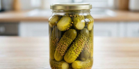 Готовим маринованные корнишоны с зёрнами горчицы: хрустящая закуска к празднику - Газета Тетюшские зори