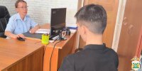 Югорские полицейские задержали курьера мошенников, укравшего 2,5 миллиона - СургутИнформТВ