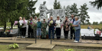 "Возложение цветов к воинскому захоронению". Бориловский СДК - Социально-культурное объединение