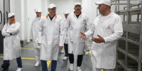 Александр Овечкин посетил крупнейший в Европе завод глубокой переработки индейки «Дамате» - Колышлейский район