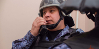 Росгвардейцы задержали мужчину, пытавшегося проникнуть в квартиру незнакомой ему новокузнечанки - Росгвардия