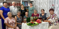 Встреча клуба «Огородник» в библиотеке села Давыдовка. - Пугачёвский район