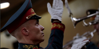 Люди, которыми гордится регион: яркие кадры церемонии вручения госнаград в Доме правительства Ленобласти - Online47.Ru