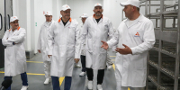 Александр Овечкин посетил крупнейший в Европе завод глубокой переработки индейки «Дамате» - Наровчатский район